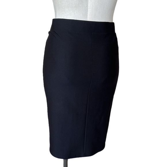 Torrid pencil skirt black luxe ponte with Lace-Up side slit Sz 14/16 - Picture 13 of 16